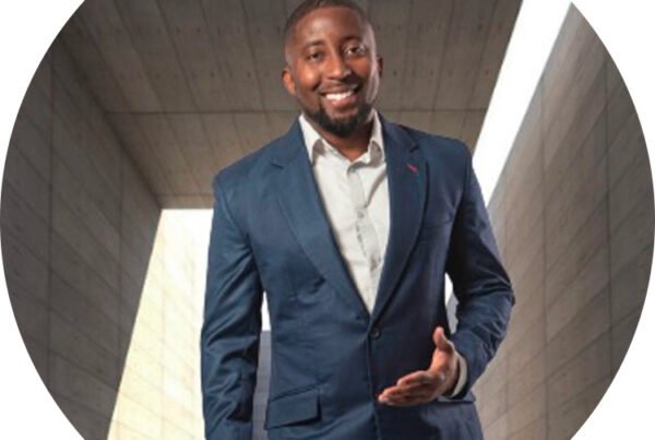 Enrico Rilcy - DataPlace : Votre Partenaire Digital pour l'Excellence Entrepreneuriale